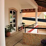 Pátio Da Figueira 3*