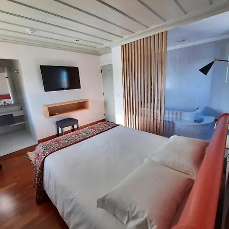 게스트하우스 Patio Da Figueira 3*