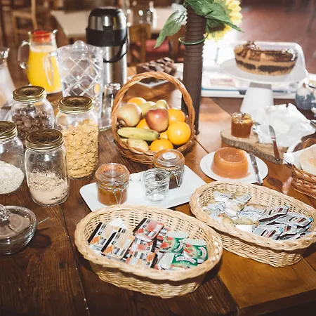 Patio Da Figueira 게스트하우스 3*